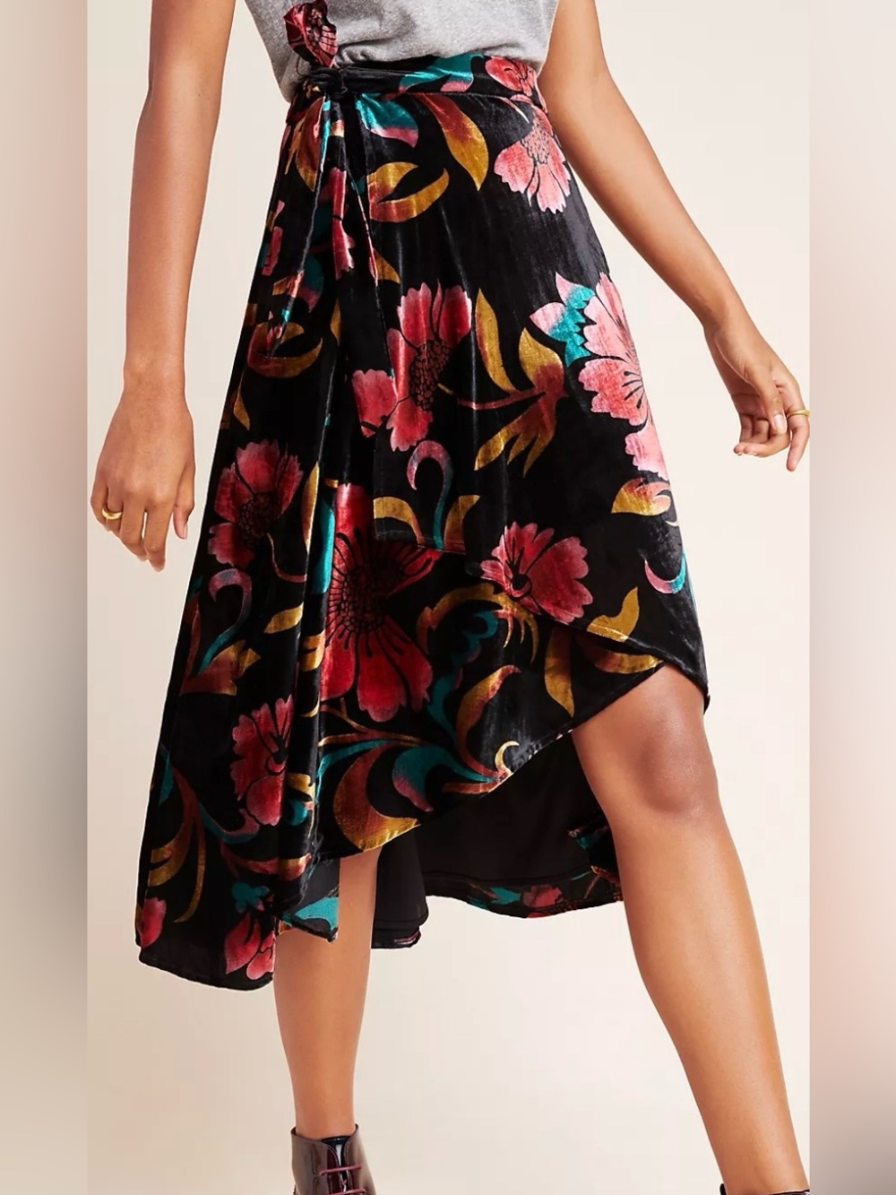 Eva Franco Floral Velvet Wrap Midi Skirt - Size 2 ✨